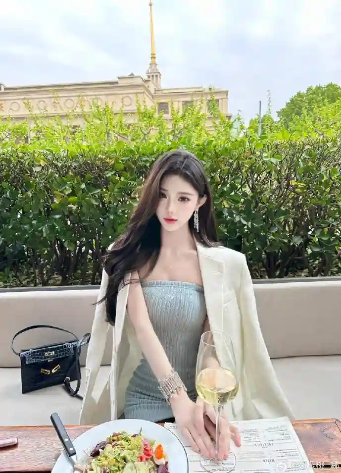 APP流量消耗对比图